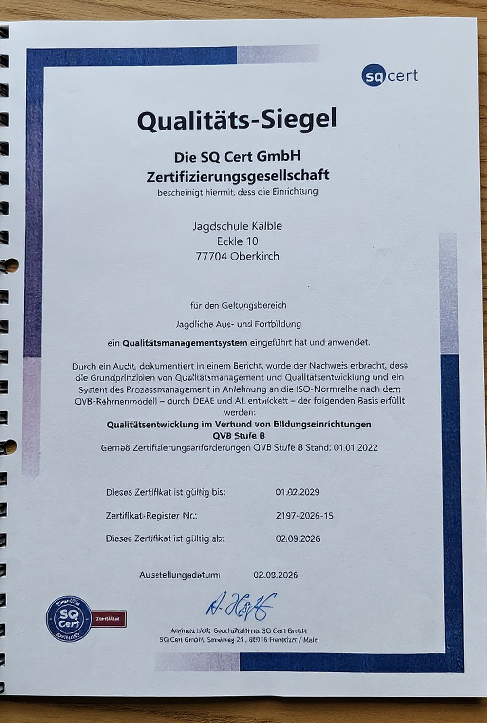Qualitäts-Siegel der SQ Cert GmbH – QVB Stufe B